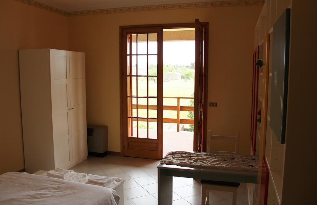 La Casa Di Jo Bed & Breakfast Vittoria Cameră foto